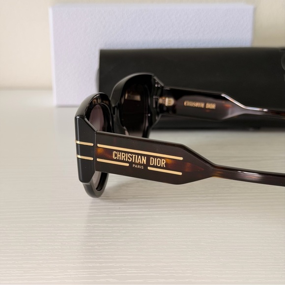 New! Dior Black Sunglasses, DiorSignature R2I 20F1, Authentic - Picture 3 of 8